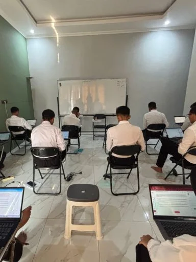 Fahrul — Pendamping jasmani